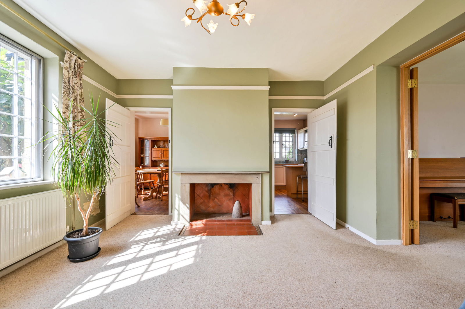 3 bed bungalow for sale in Oxted Road, Godstone 8