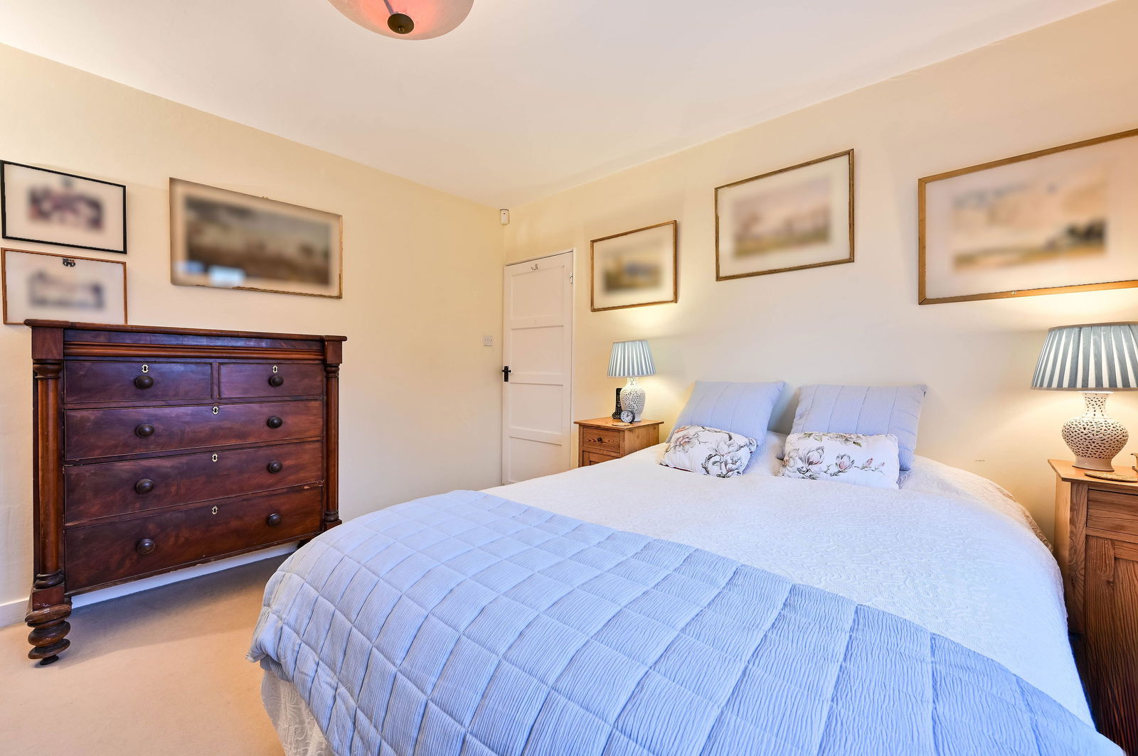 4 bed semi-detached house to rent in Chapel Lane, Leatherhead 20