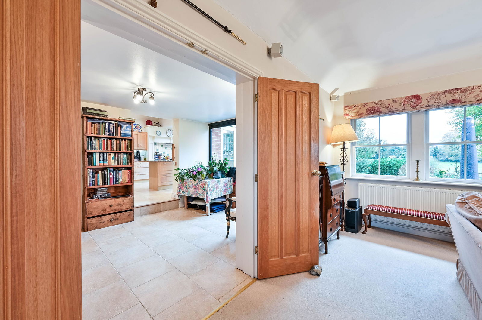 4 bed semi-detached house to rent in Chapel Lane, Leatherhead  - Property Image 33