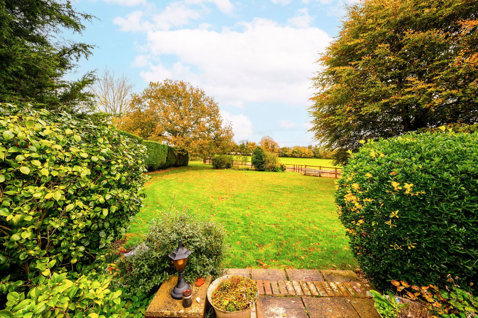 4 bed semi-detached house to rent in Chapel Lane, Leatherhead  - Property Image 35