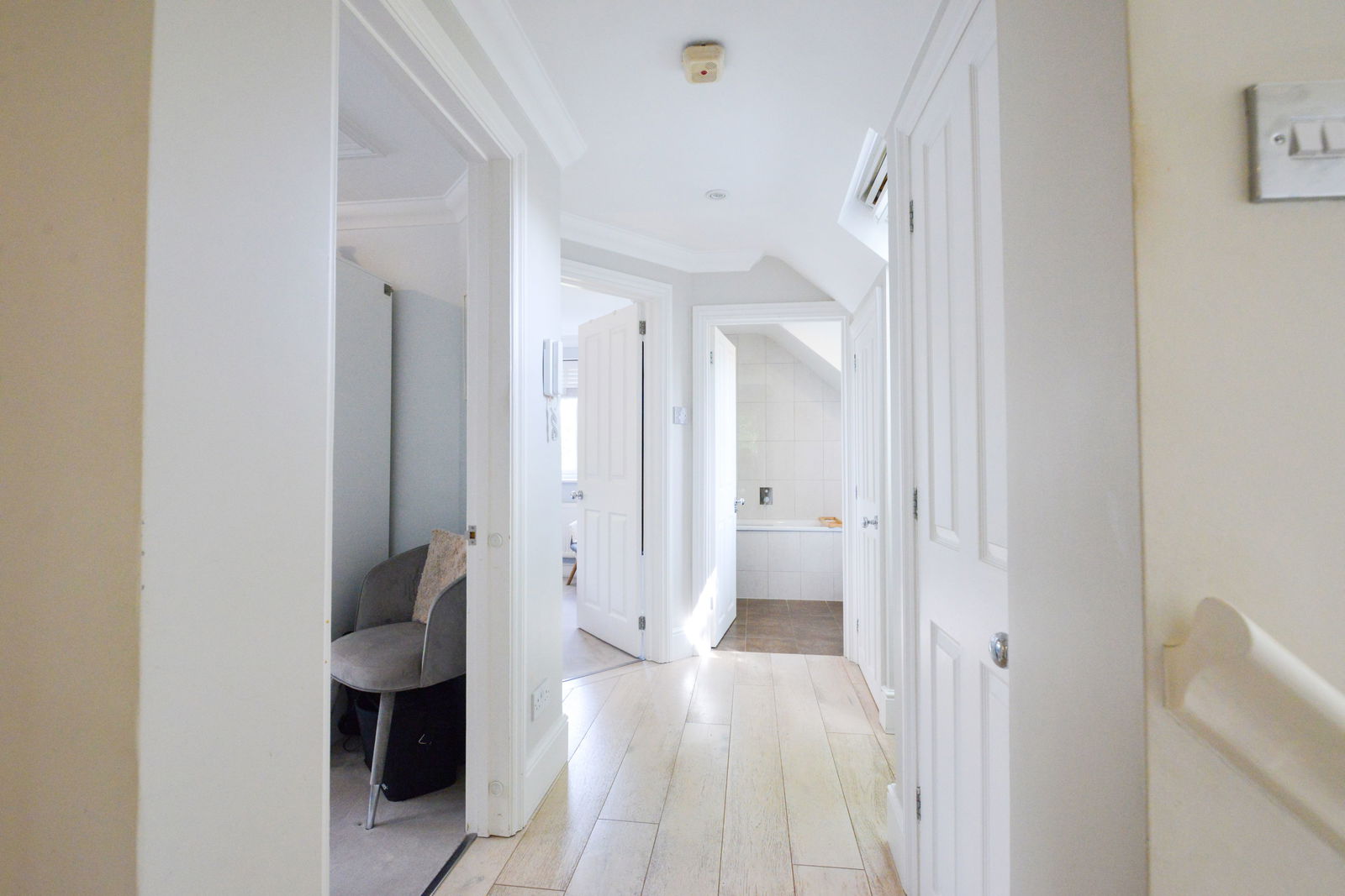 2 bed maisonette for sale in Elgin Road, Weybridge 6