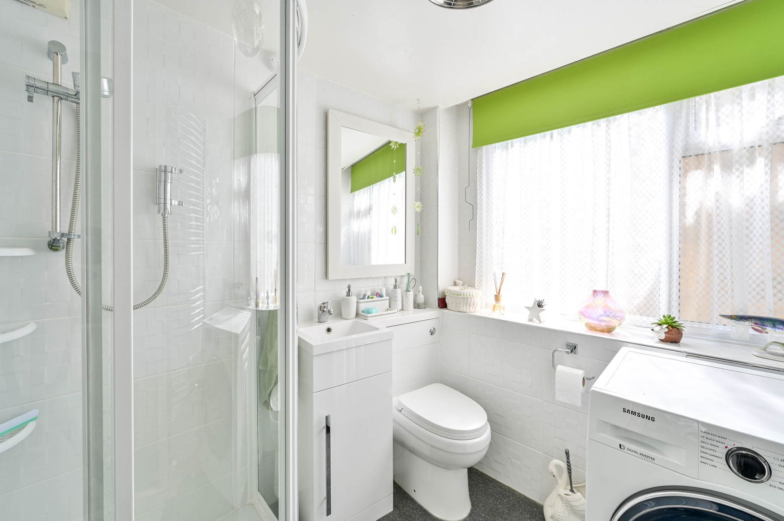 3 bed end of terrace house for sale in Inkerman Road, Woking 8