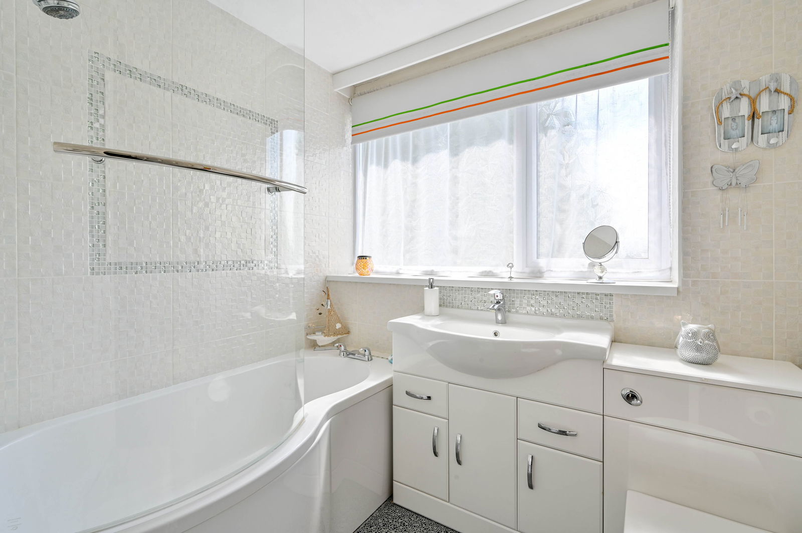 3 bed end of terrace house for sale in Inkerman Road, Woking 10