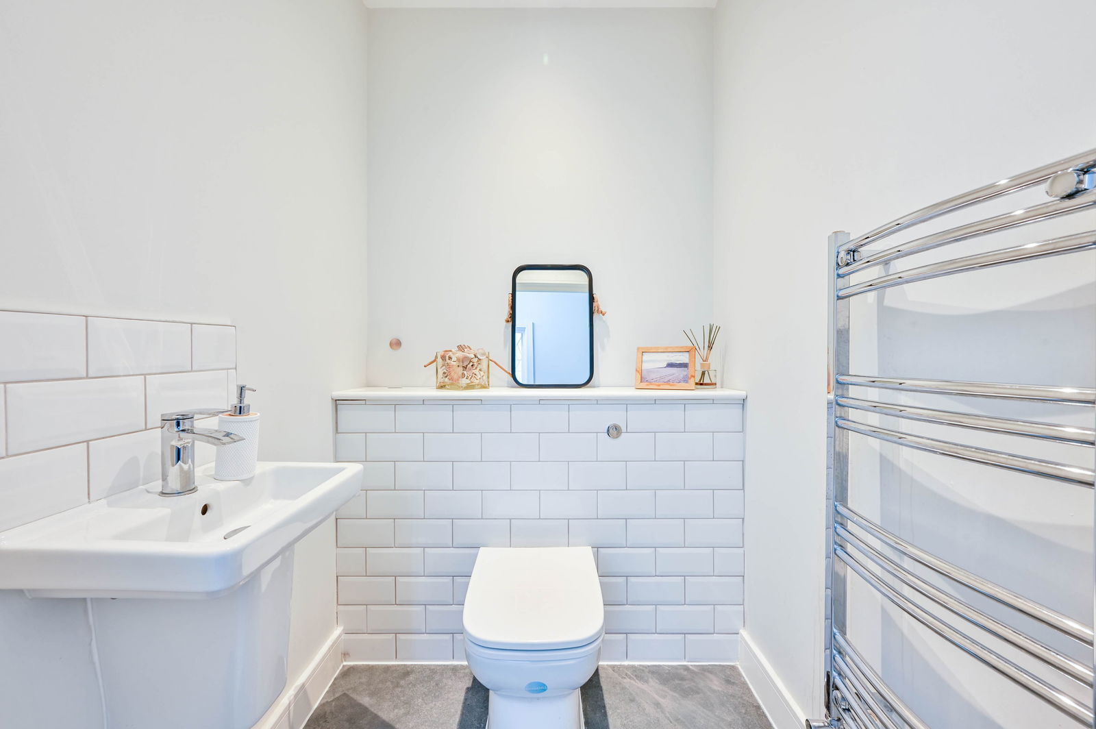 3 bed terraced house for sale, Alfold 13