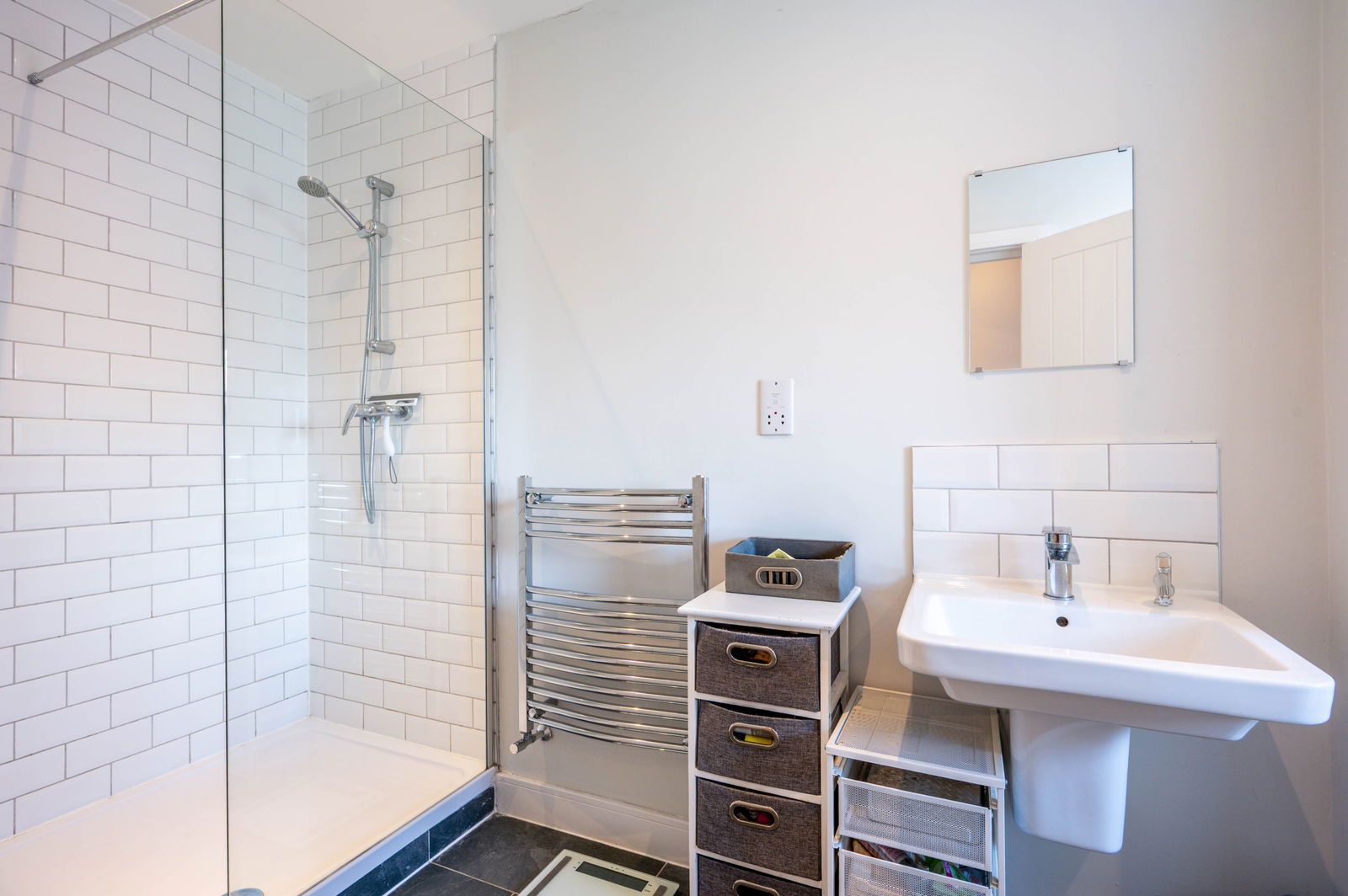 3 bed terraced house for sale, Alfold 12