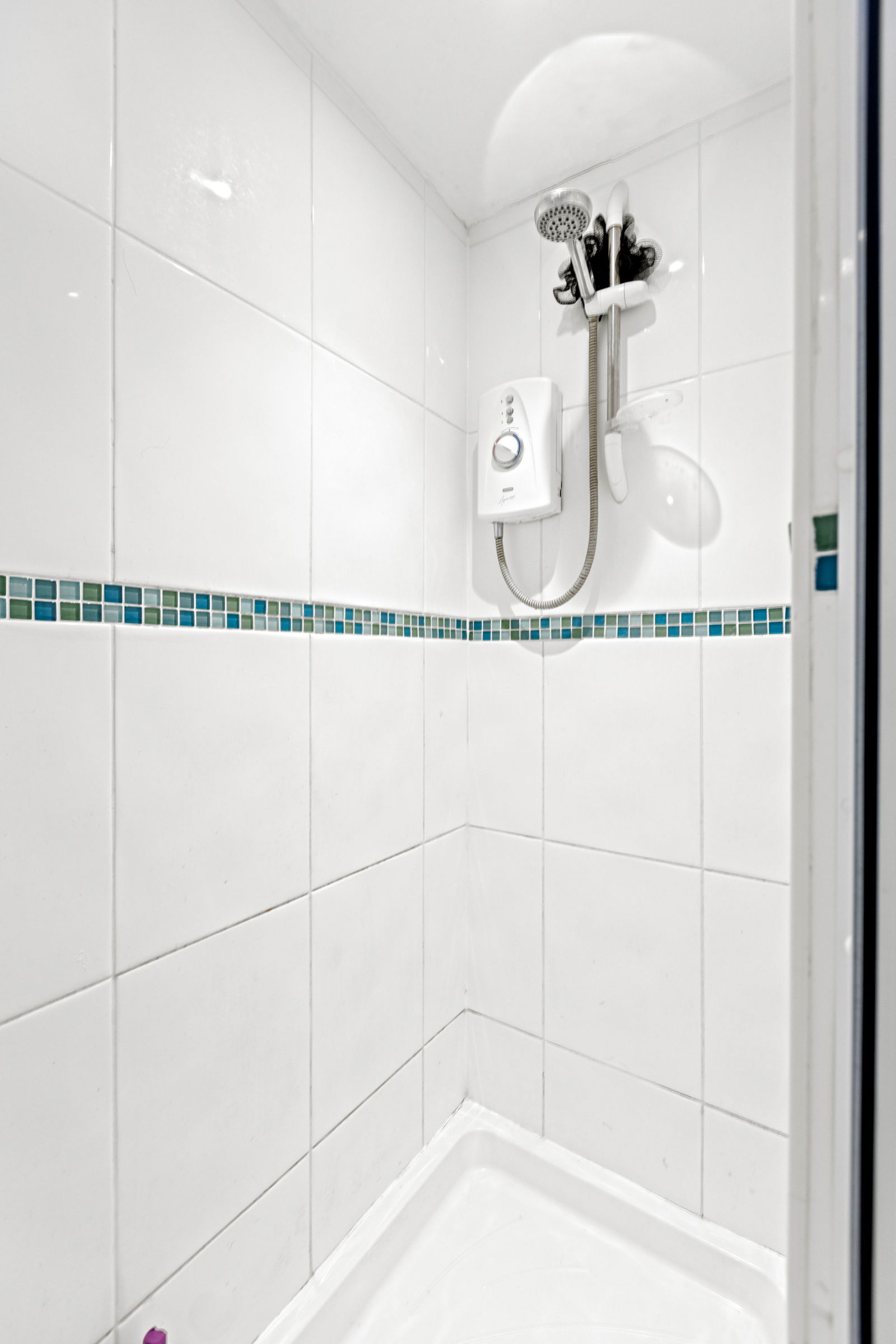 Commercial property to rent in High Street, Slough - Property Image 20