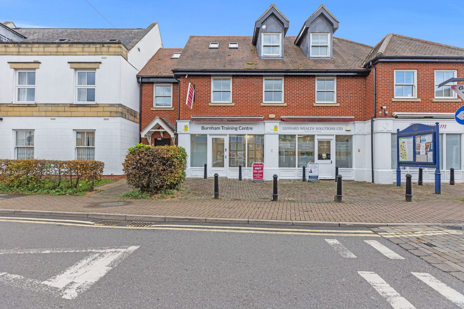 Commercial property to rent in High Street, Slough - Property Image 22