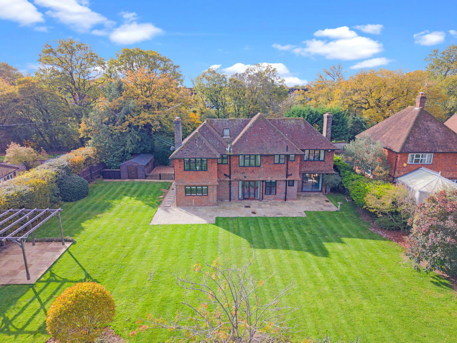 5 bed detached house for sale in Bookhurst Road, Cranleigh  - Property Image 26