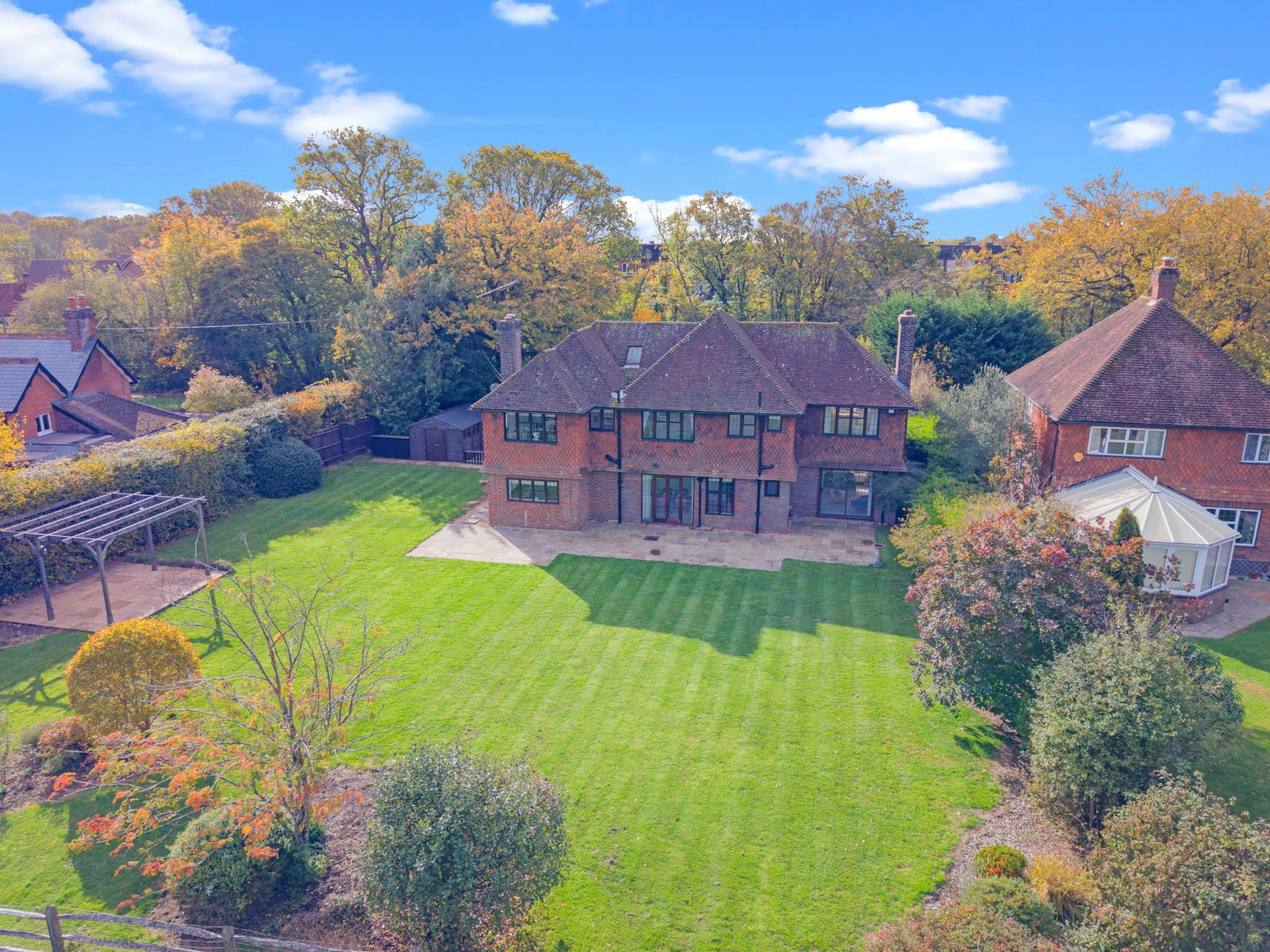 5 bed detached house for sale in Bookhurst Road, Cranleigh 27