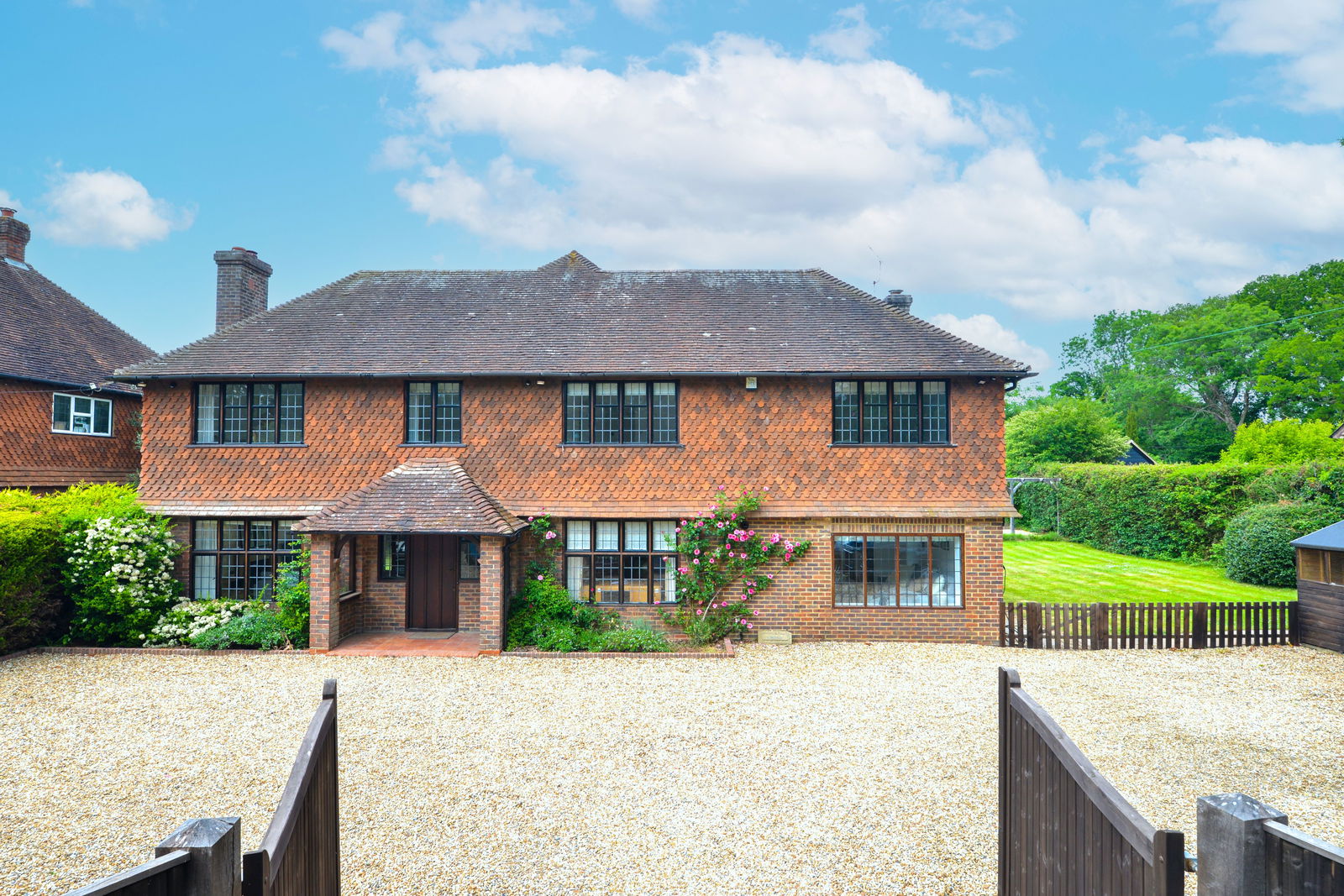 5 bed detached house for sale in Bookhurst Road, Cranleigh, GU6
