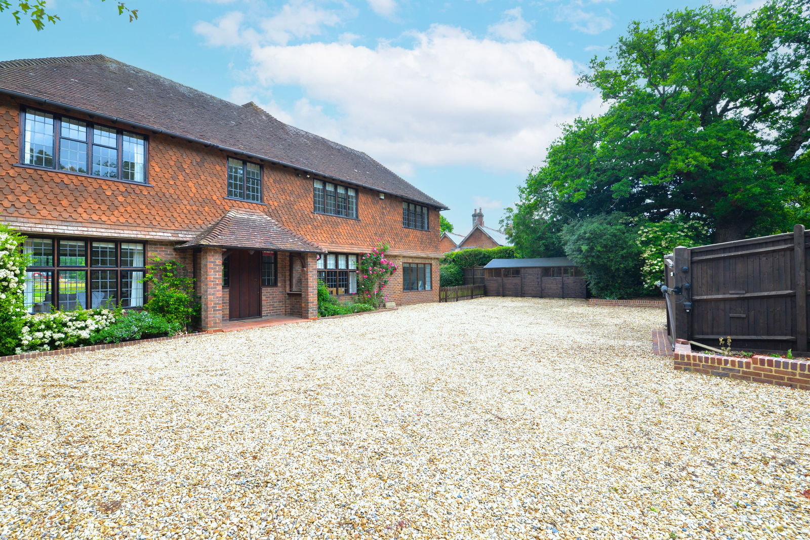 5 bed detached house for sale in Bookhurst Road, Cranleigh  - Property Image 3