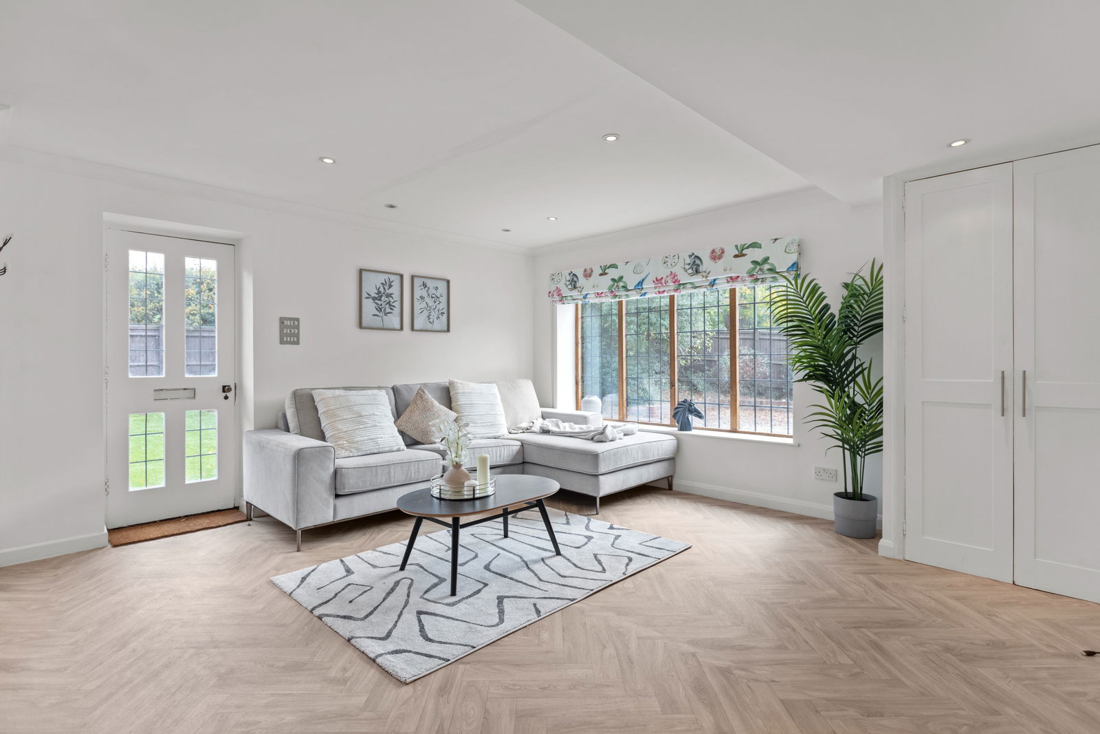 5 bed detached house for sale in Bookhurst Road, Cranleigh  - Property Image 11