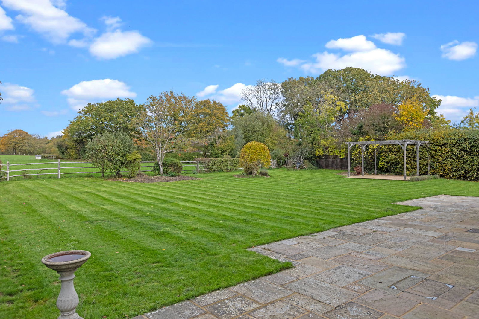 5 bed detached house for sale in Bookhurst Road, Cranleigh  - Property Image 31