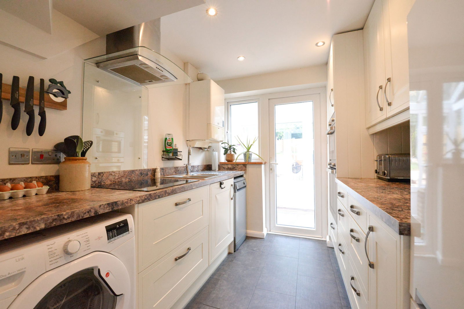 3 bed semi-detached house for sale in Strathcona Avenue, Leatherhead  - Property Image 3