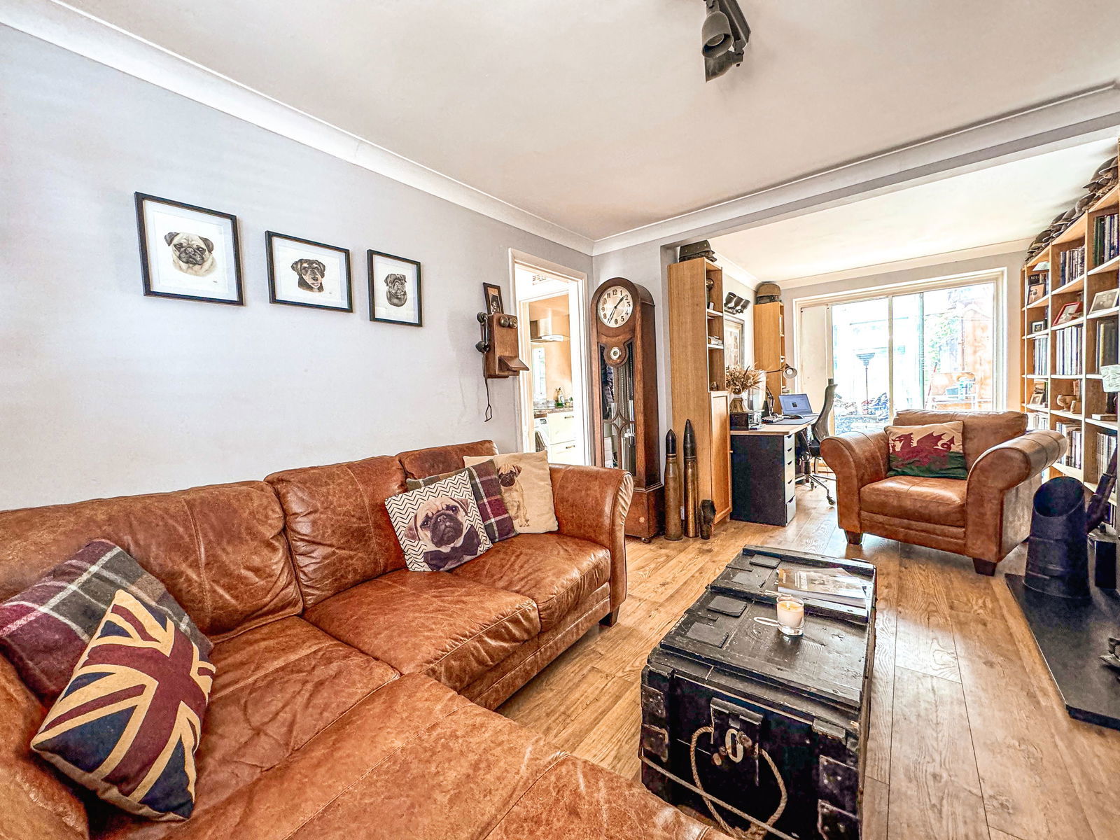 3 bed semi-detached house for sale in Strathcona Avenue, Leatherhead  - Property Image 4