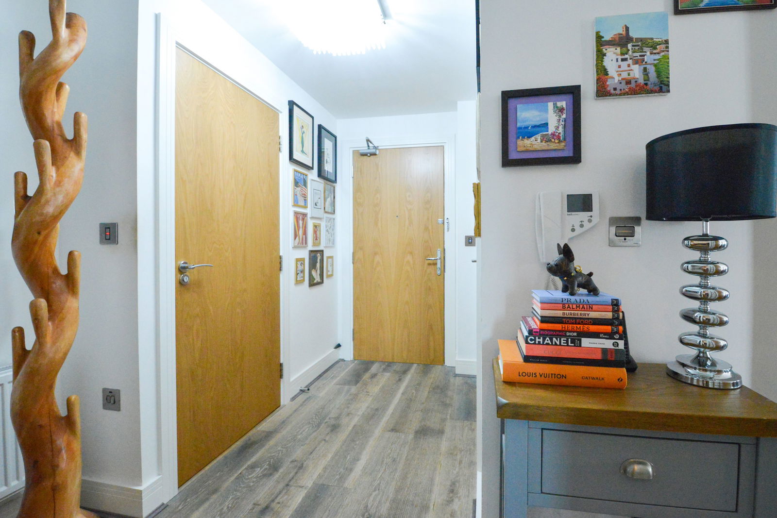 2 bed penthouse for sale in Station View, Guildford 13