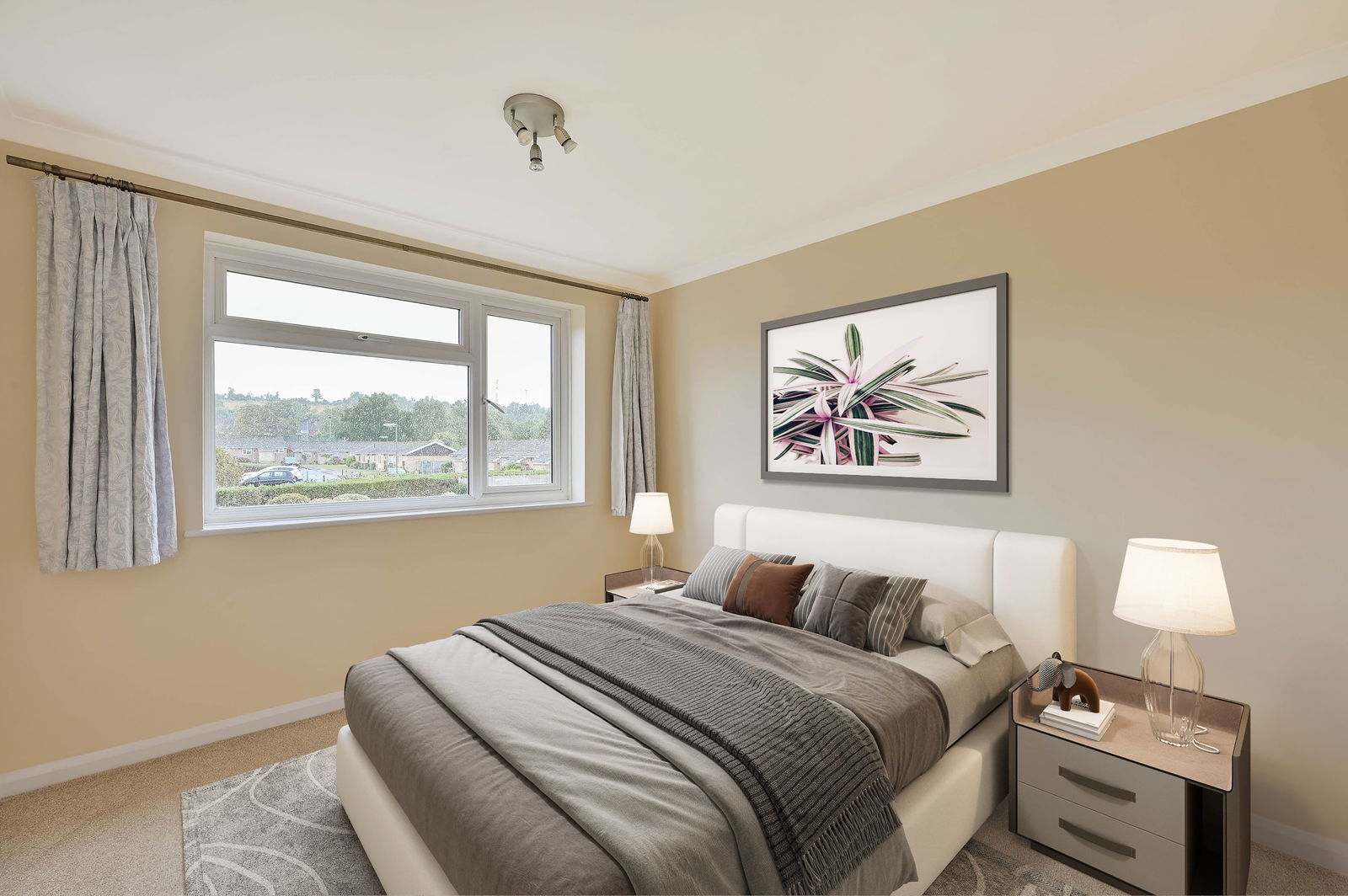2 bed flat for sale in Windsor Close, Guildford 2