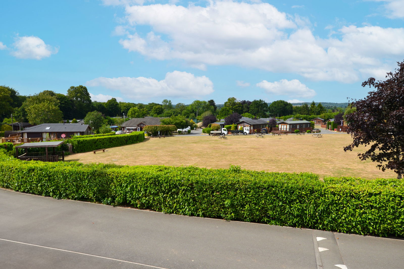2 bed for sale in Farley Green, Guildford  - Property Image 4