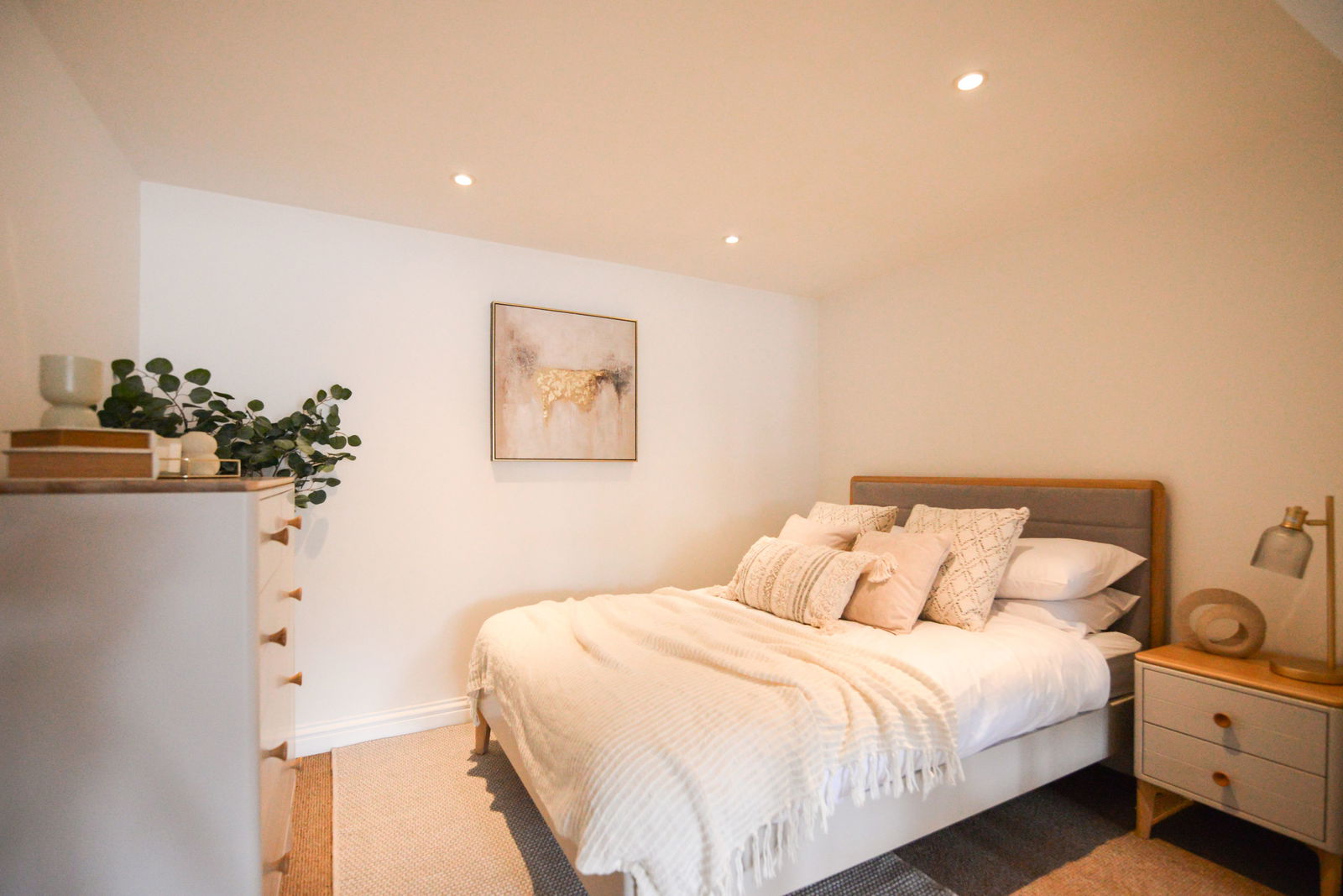 Studio flat for sale in Millmead Terrace, Guildford 7