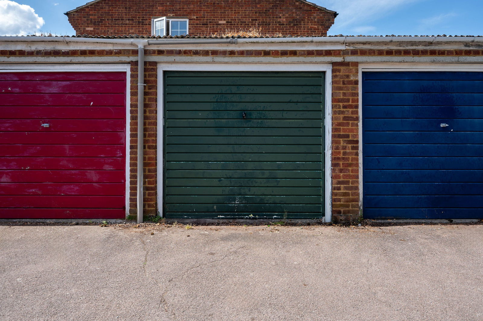 3 bed terraced house for sale in De Lara Way, Woking 19