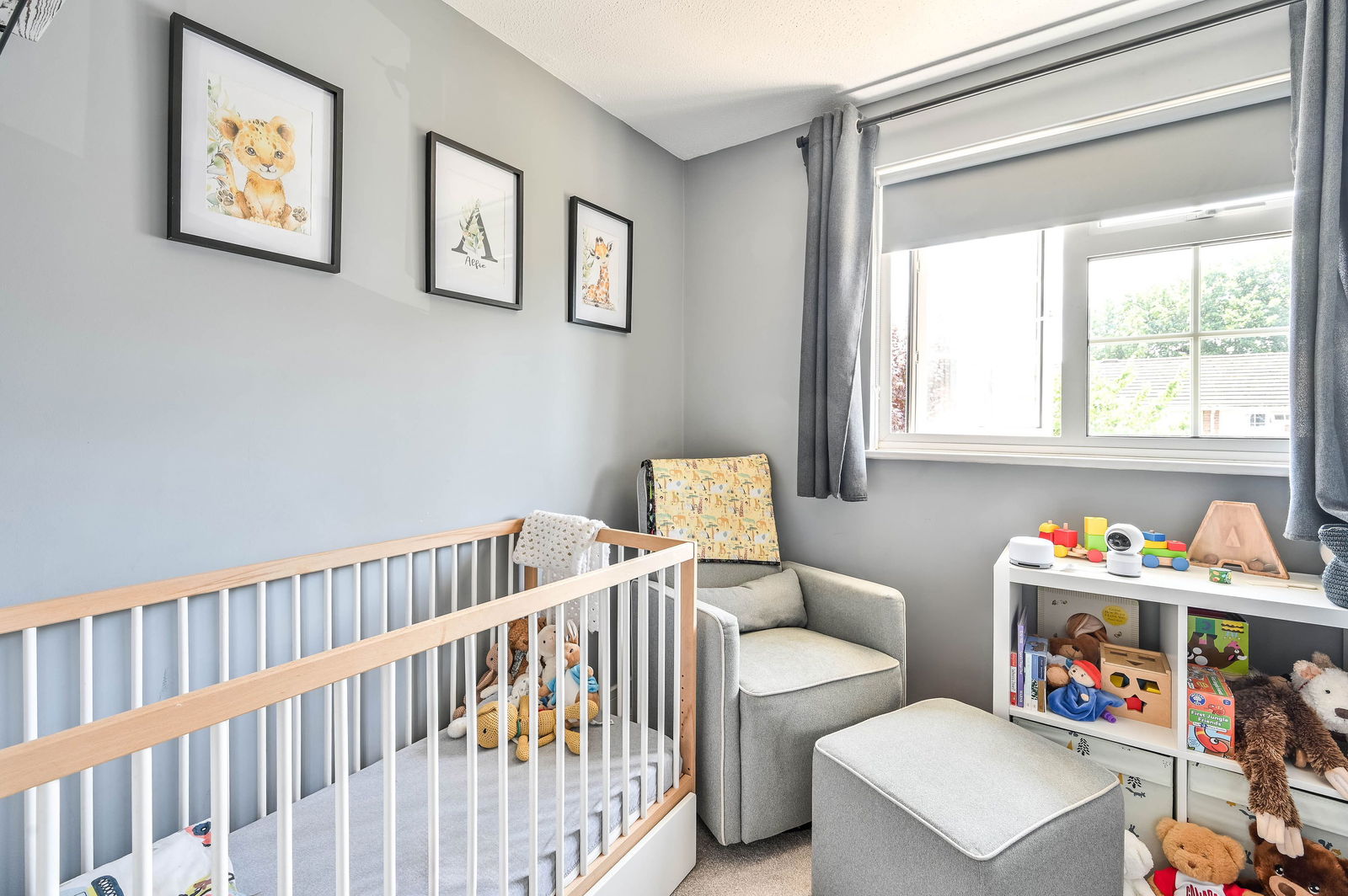 3 bed terraced house for sale in De Lara Way, Woking  - Property Image 16