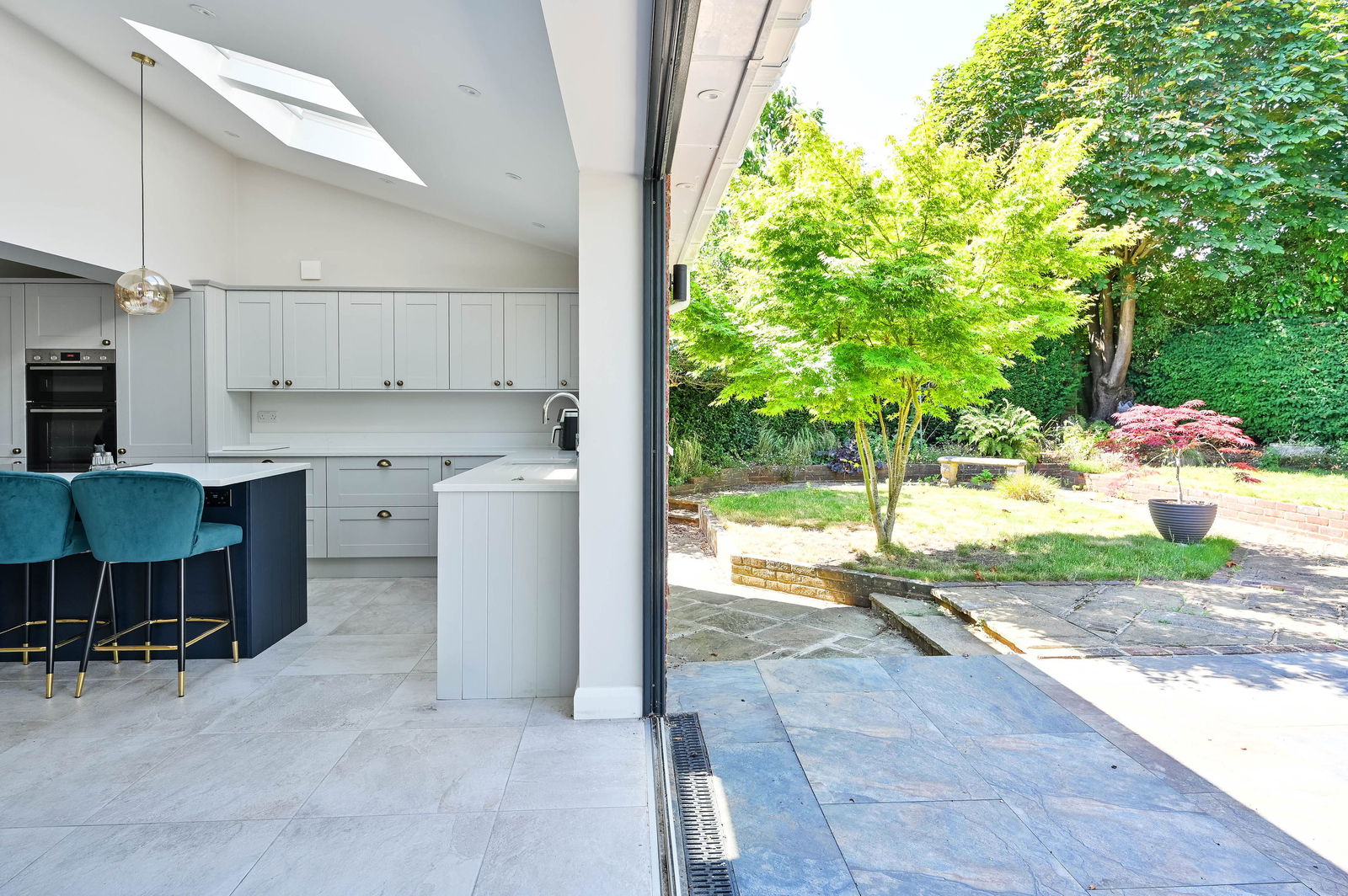 3 bed detached house for sale in Ockham Road South, East Horsley  - Property Image 11