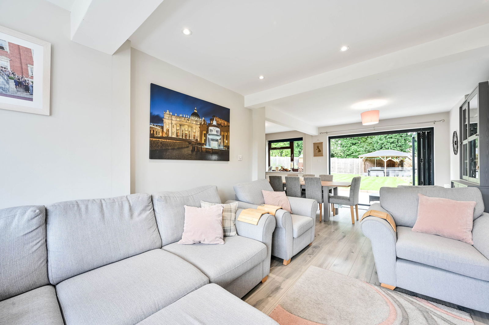 3 bed semi-detached house for sale in Lower Shott, Leatherhead  - Property Image 5