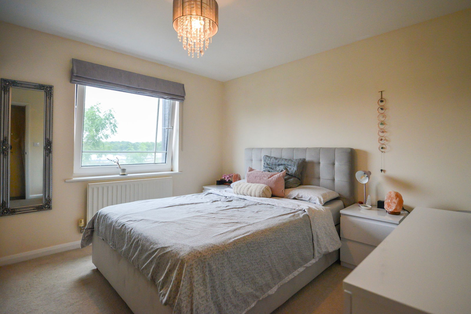 1 bed flat for sale in Buffers Lane, Leatherhead 5