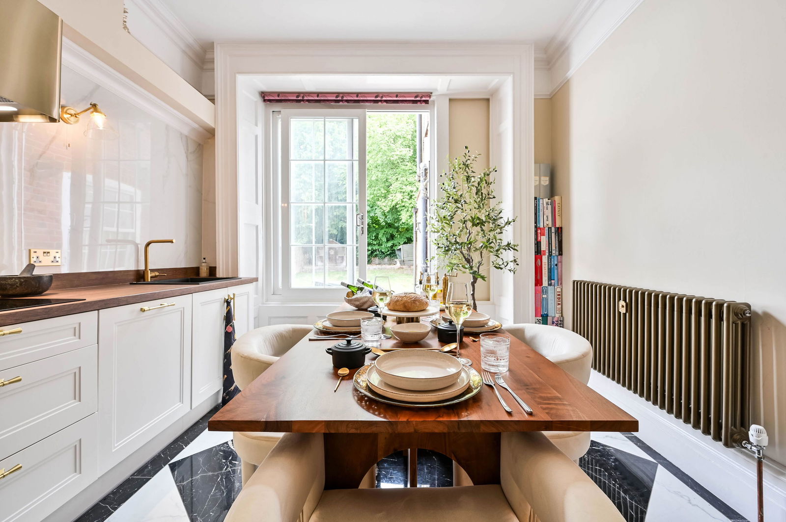 2 bed maisonette for sale in Waterden Road, Guildford  - Property Image 9