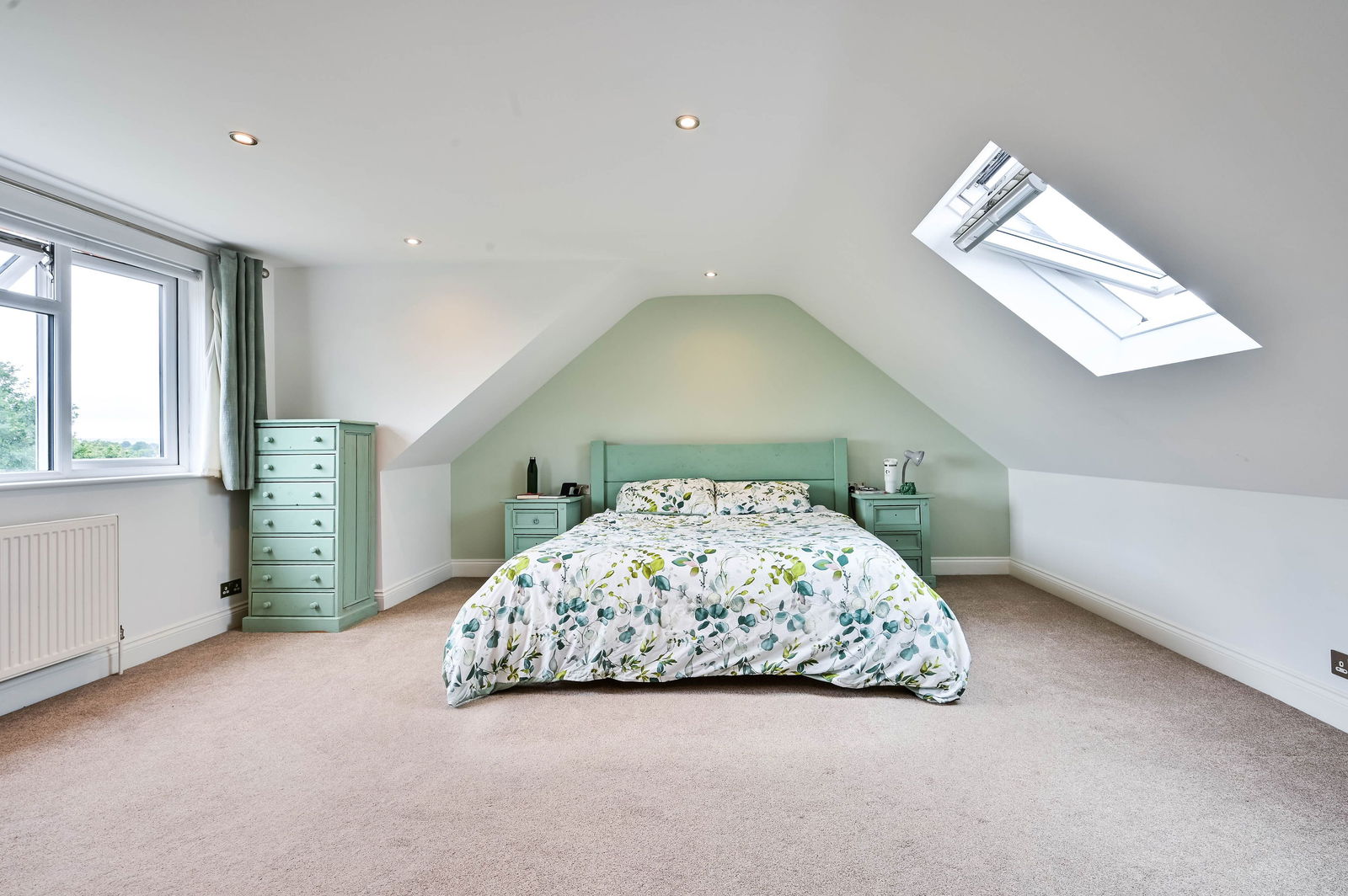 5 bed detached house for sale in Chiltern Drive, Surbiton 13