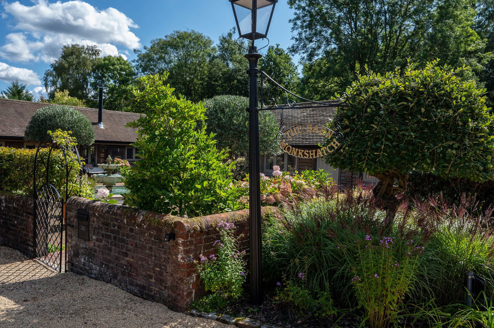 4 bed detached house for sale in Hogs Back, Guildford 12