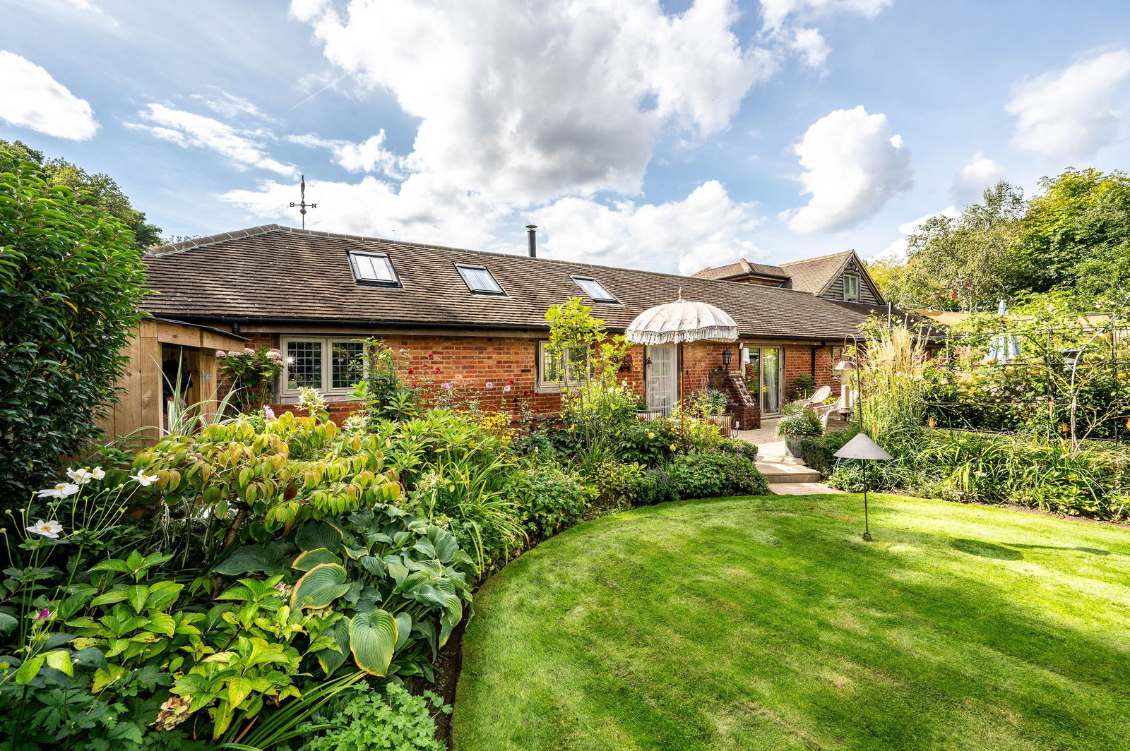 4 bed detached house for sale in Hogs Back, Guildford  - Property Image 33