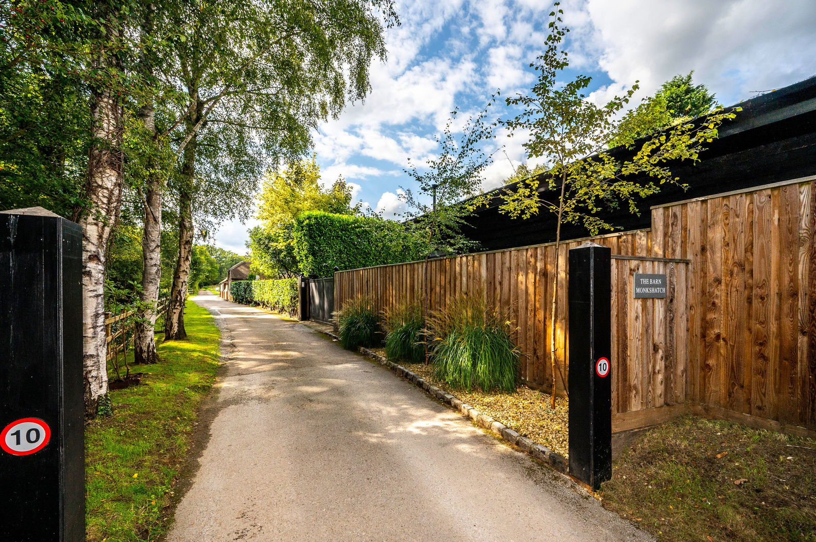 4 bed detached house for sale in Hogs Back, Guildford 34