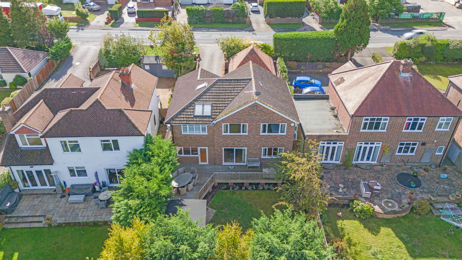 5 bed detached house for sale in Leatherhead Road, Leatherhead  - Property Image 34