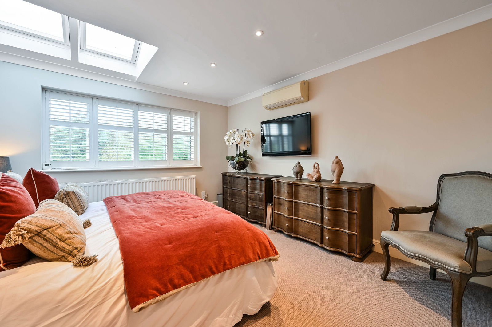 5 bed detached house for sale in Leatherhead Road, Leatherhead 12