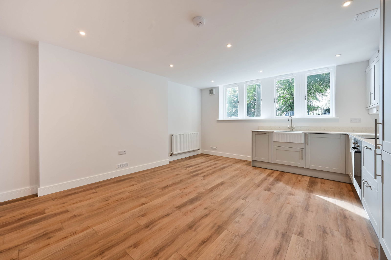 2 bed apartment for sale in Filmer Grove, Godalming  - Property Image 3