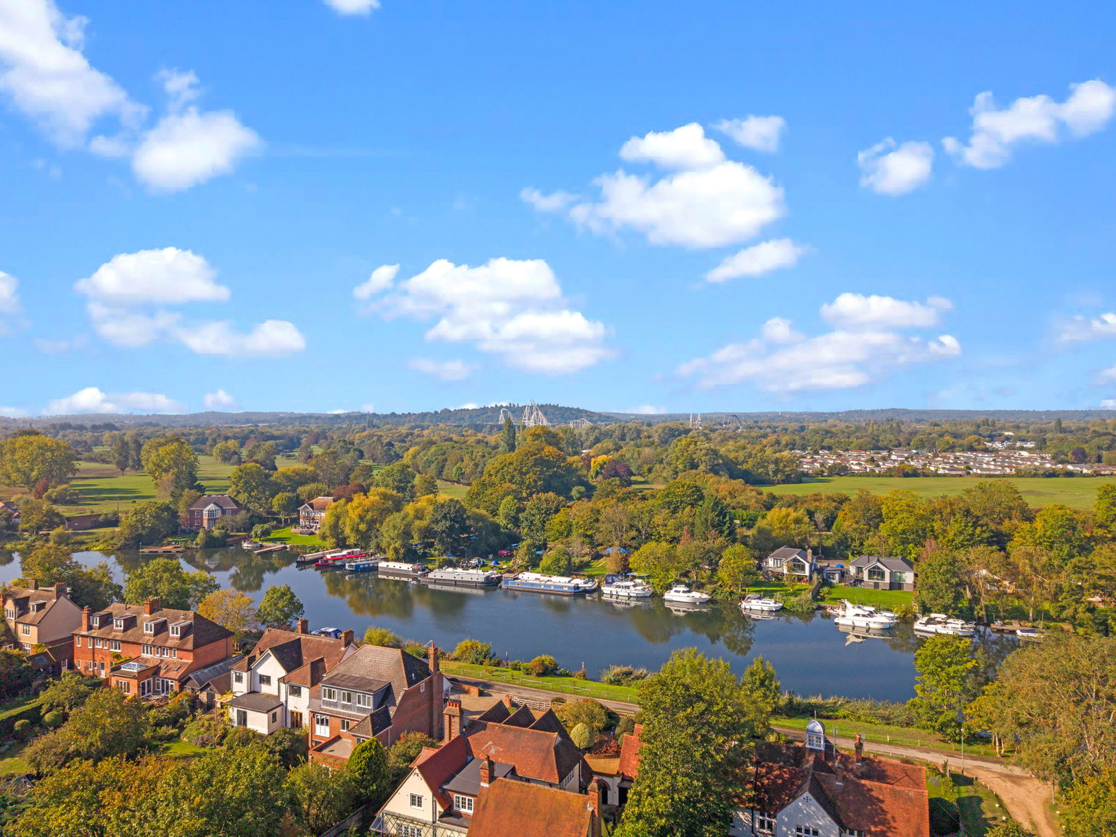 2 bed detached house for sale in Condor Road, Staines-upon-thames 10