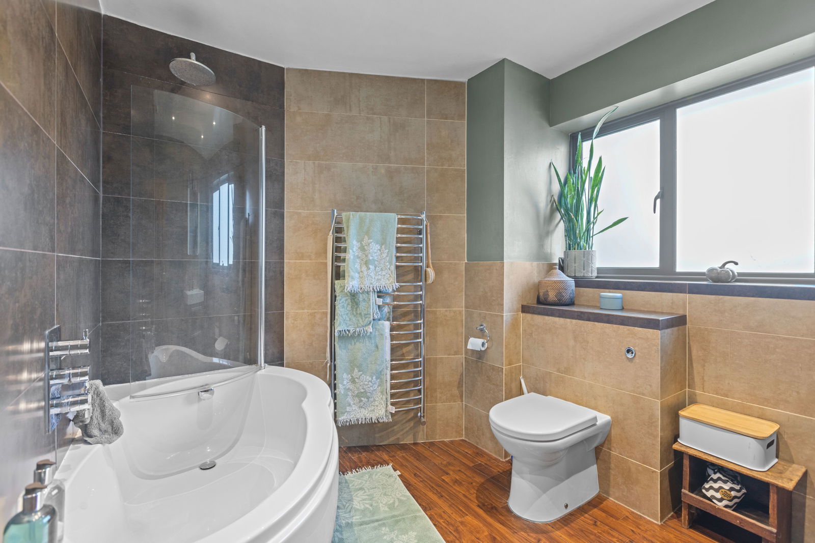 2 bed detached house for sale in Condor Road, Staines-upon-thames  - Property Image 17