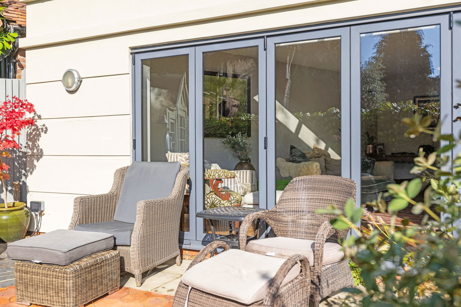 2 bed detached house for sale in Condor Road, Staines-upon-thames 4