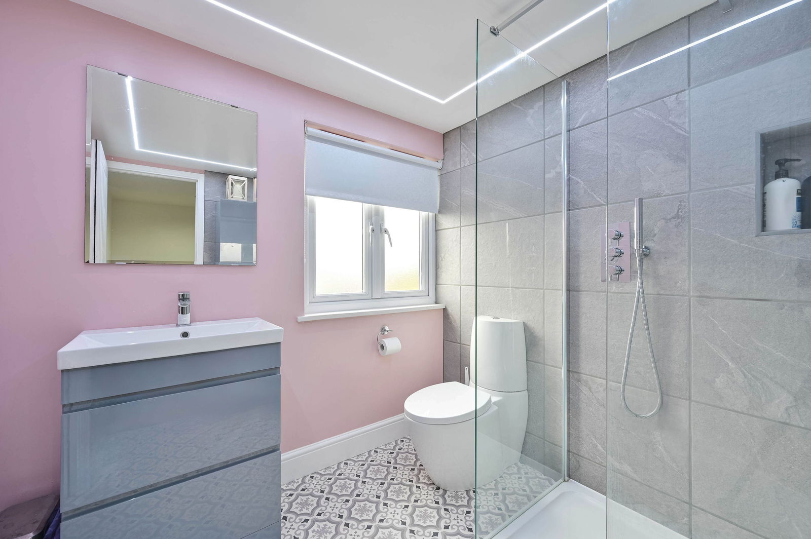 4 bed semi-detached house for sale in Warwick Lane, Woking 15