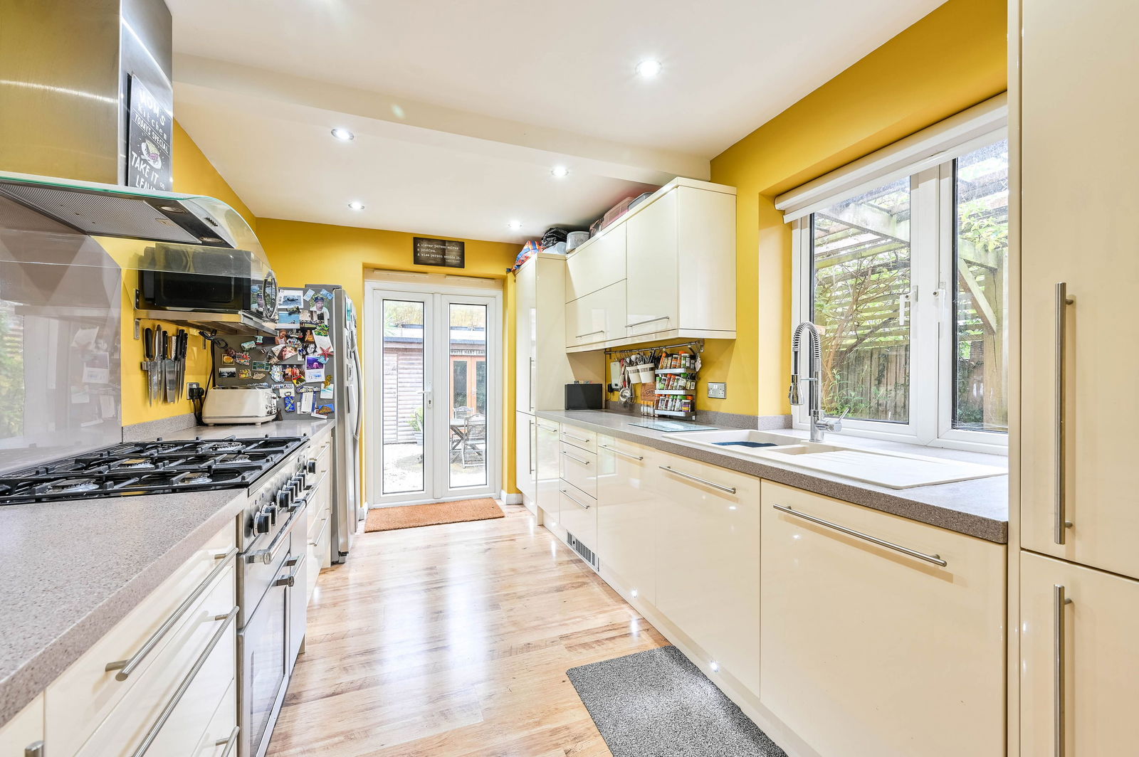 4 bed semi-detached house for sale in Warwick Lane, Woking 6