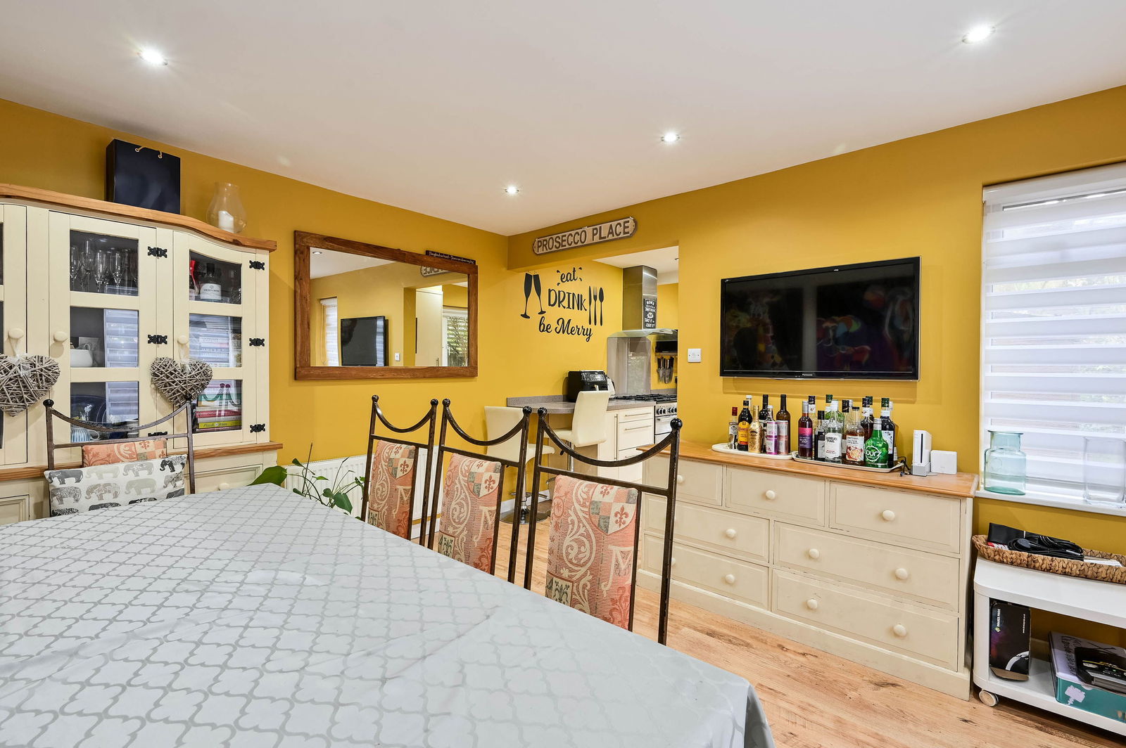 4 bed semi-detached house for sale in Warwick Lane, Woking 9