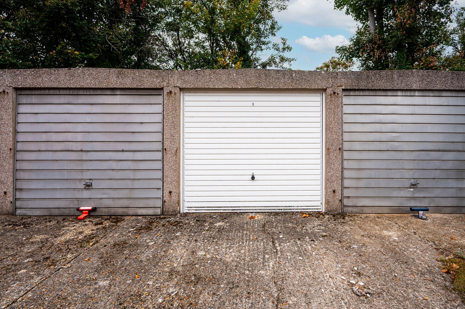 1 bed apartment for sale in Clandon Road, Guildford 8