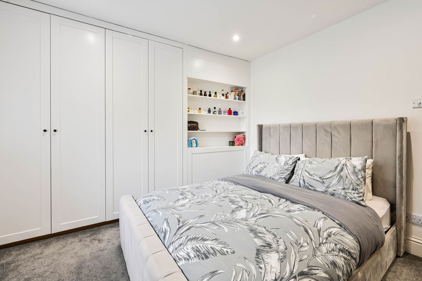 3 bed semi-detached house for sale in Vicarage Road, Egham 10