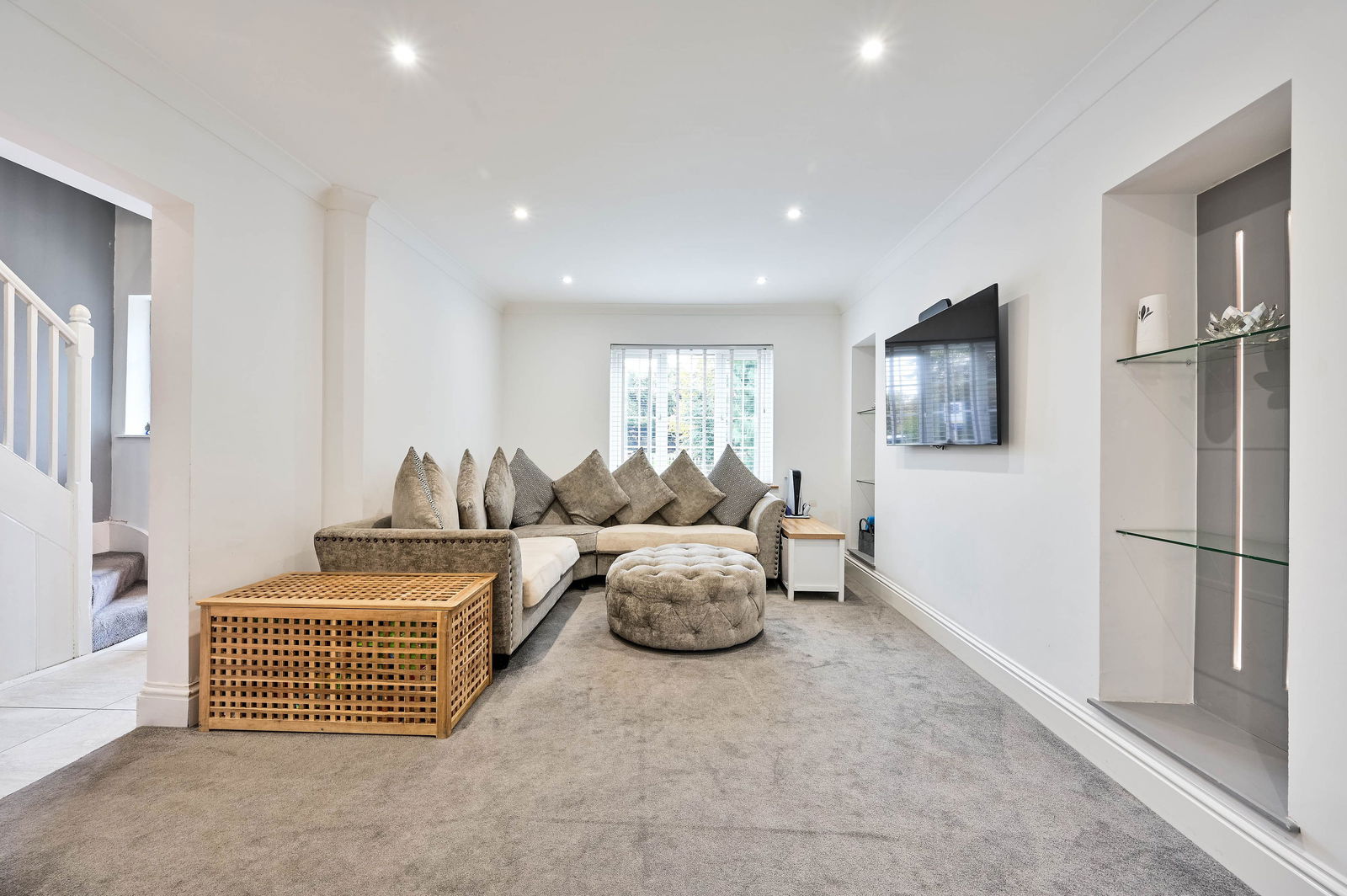 3 bed semi-detached house for sale in Vicarage Road, Egham  - Property Image 6