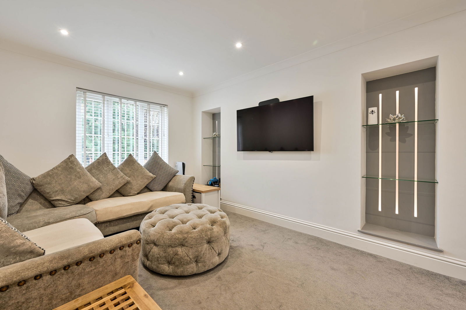 3 bed semi-detached house for sale in Vicarage Road, Egham 6