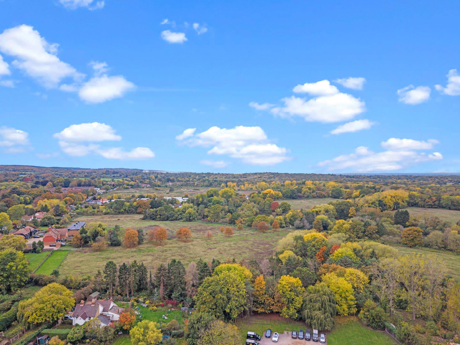 3 bed semi-detached house for sale in Longmeadow, Leatherhead 17