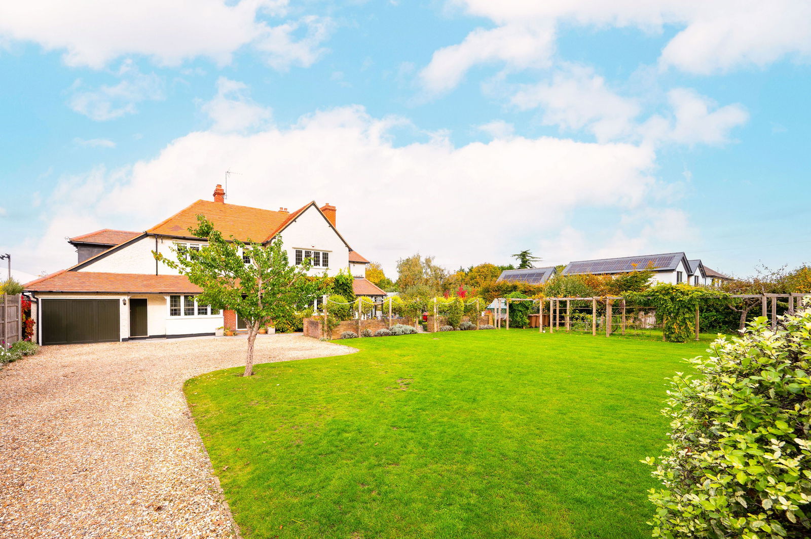 4 bed detached house for sale in Lower Road, Effingham 17