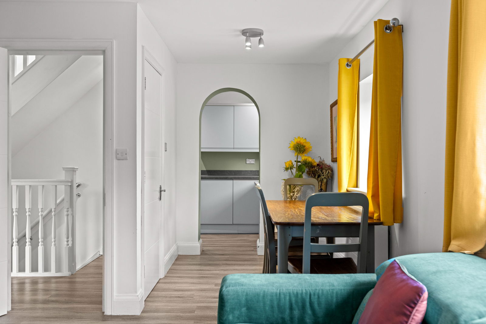 2 bed maisonette for sale in Riverside, Guildford  - Property Image 4