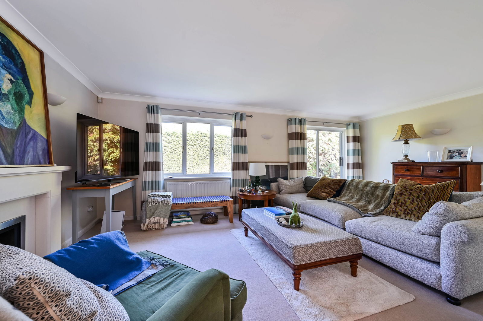 5 bed detached house for sale in Heathway, Leatherhead  - Property Image 7